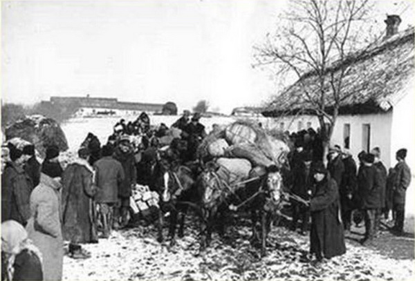 Русские крестьяне вспоминают о жизни при Сталине Русские крестьяне вспоминают о жизни при Сталине