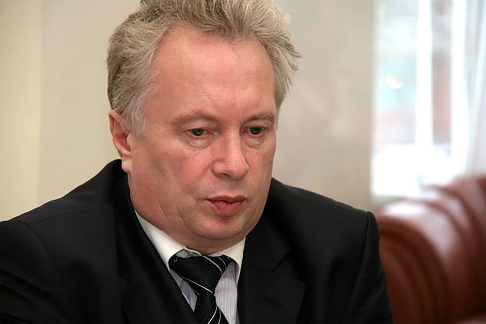 Чем больше взял, тем мягче сядешь. Почему суды дают казнокрадам условные сроки? Чем больше взял, тем мягче сядешь. Почему суды дают казнокрадам условные сроки?