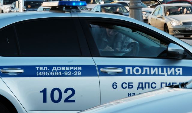 100 тыс. за проезд: гаишники на Садовом вымогали деньги у автоледи на Mercedes