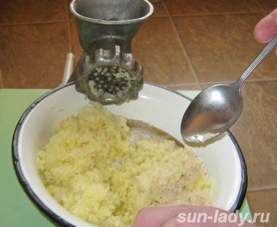 Драники из картошки рецепт через мясорубку