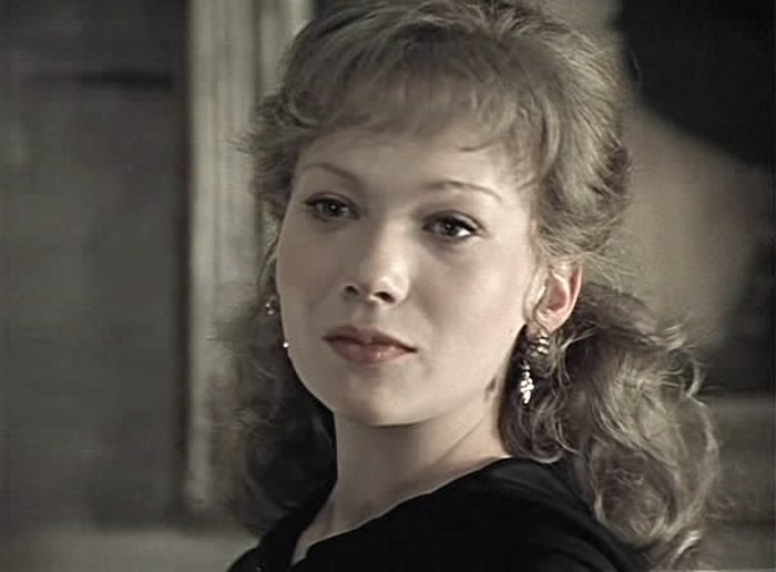 Елена Коренева в фильме *Тот самый Мюнхгаузен*, 1979 | Фото: kino-teatr.ru Елена Коренева в фильме *Тот самый Мюнхгаузен*, 1979 | Фото: kino-teatr.ru