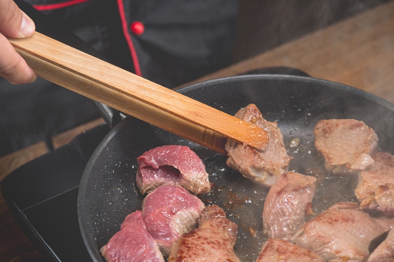 как жарить мясо в кляре