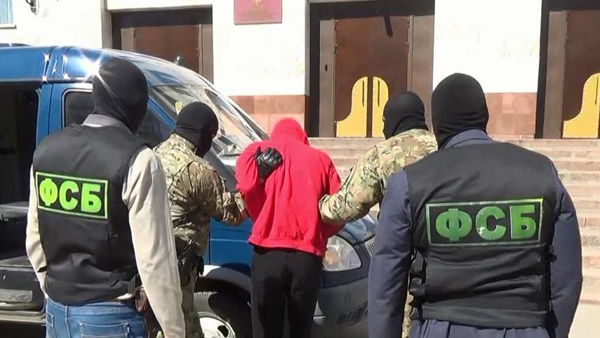 ФСБ предотвратило нападения исламистов на семьи российских лётчиков