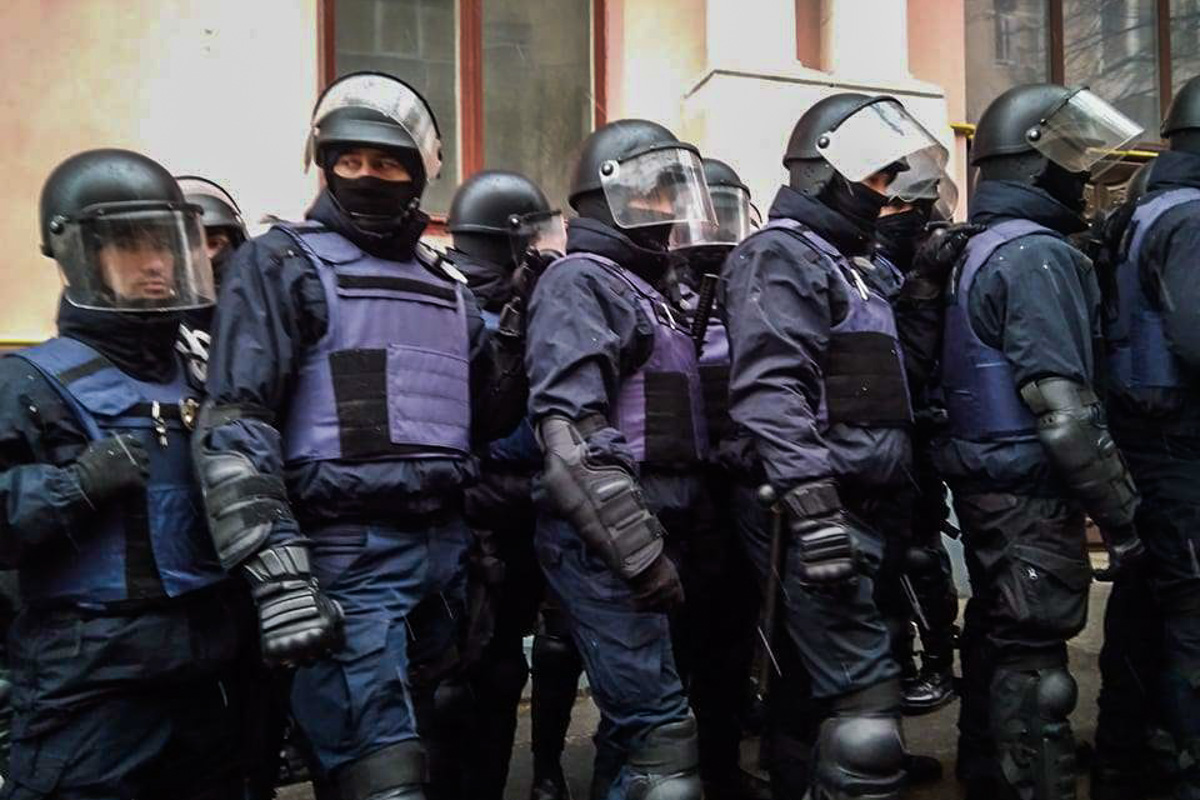 В Киеве арестовали Саакашвили В Киеве арестовали Саакашвили
