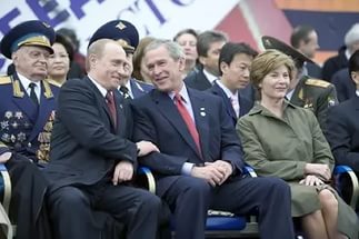 Почему Запад пошел войной на нашу Победу? Почему Запад пошел войной на нашу Победу?
