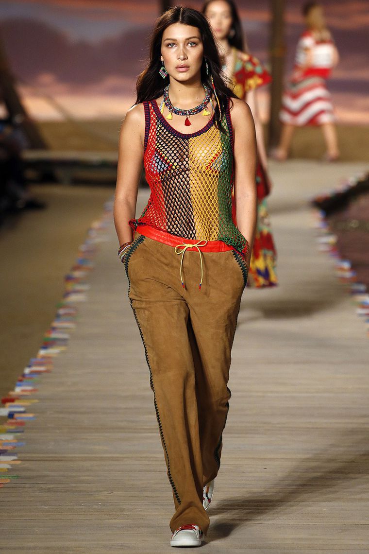 Tommy Hilfiger, - 2016:     70- .