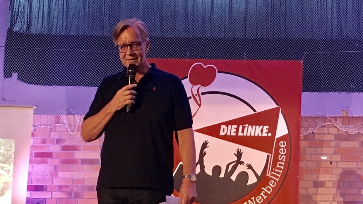 Кандидат в канцлеры ФРГ надеется на снятие санкций с РФ в течение 4 лет Кандидат в канцлеры ФРГ надеется на снятие санкций с РФ в течение 4 лет