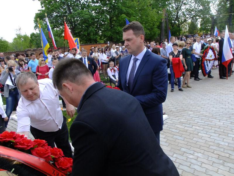 МАЙСКИЕ ХРОНИКИ МАЙСКИЕ ХРОНИКИ