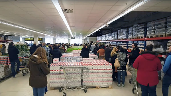 Российский магазин в Германии вызвал небывалый ажиотаж, сообщили СМИ