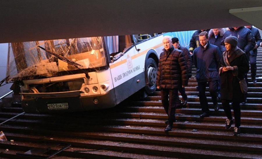 Автобус в Москве, который убил всех и репутацию Собянина Автобус в Москве, который убил всех и репутацию Собянина