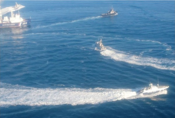 СРОЧНО! Военные корабли Украины нарушили границу России в Черном море (ФОТО) СРОЧНО! Военные корабли Украины нарушили границу России в Черном море (ФОТО)