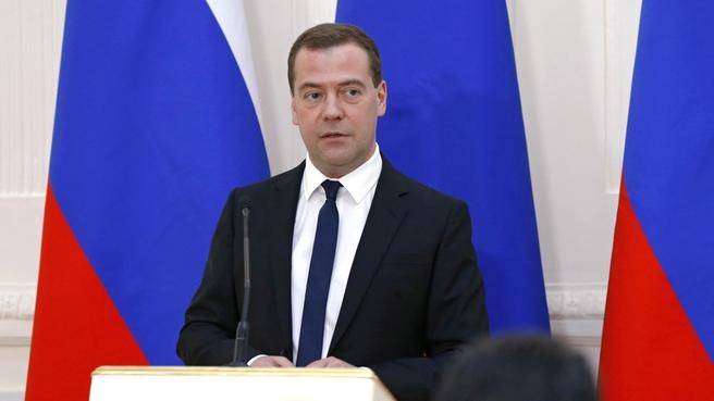Необъяснимо но факт: рейтинги власти растут вторую неделю подряд Необъяснимо но факт: рейтинги власти растут вторую неделю подряд
