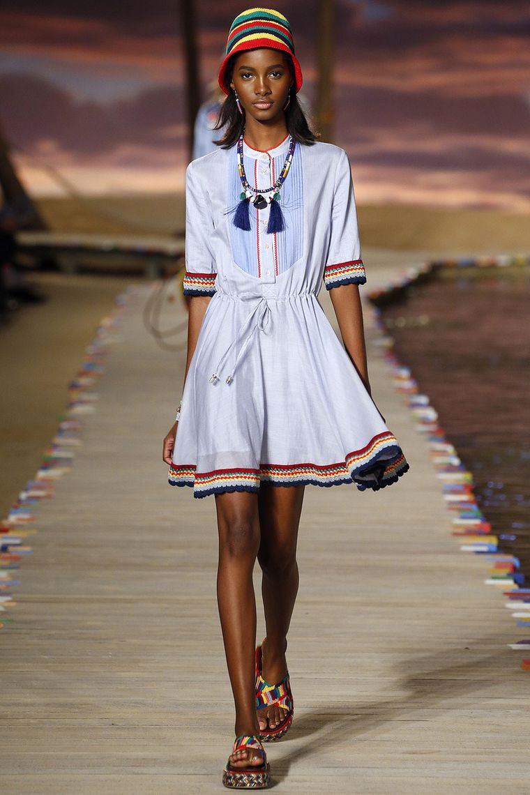 Tommy Hilfiger, - 2016:     70- .