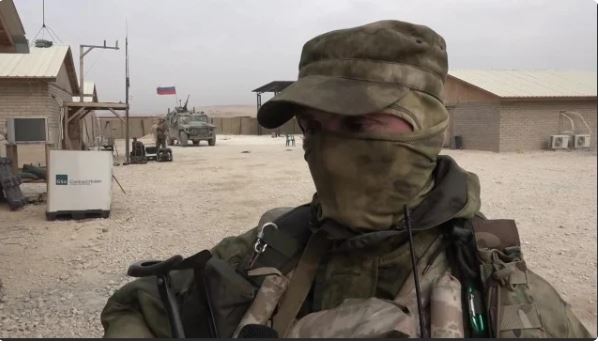 В Сирии покинутую базу американских военных переоборудуют в центр раздачи гуманитарной помощи