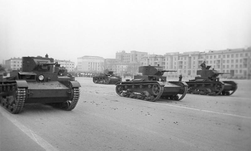Миллионы сдавшихся солдат: ложь о первых днях войны (21 фото) Миллионы сдавшихся солдат: ложь о первых днях войны (21 фото)
