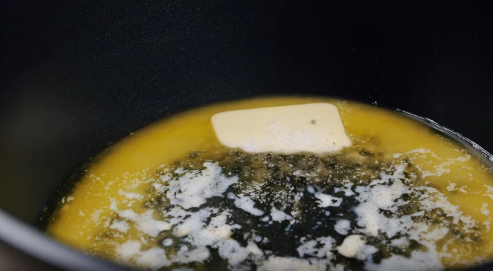 Пара простых ингредиентов, 20 минут и вкуснейший десерт к чаю готов Пара простых ингредиентов, 20 минут и вкуснейший десерт к чаю готов