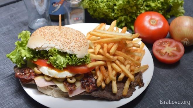 Израильские ученые доказали, что здорового питания не существует