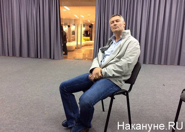 Хроники лжи "Ельцин-центра": как Сталин-гуманитарий случайно совершил индустриализацию Хроники лжи "Ельцин-центра": как Сталин-гуманитарий случайно совершил индустриализацию