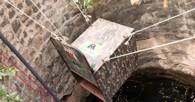 Коробка с дверцой Коробка для спасения