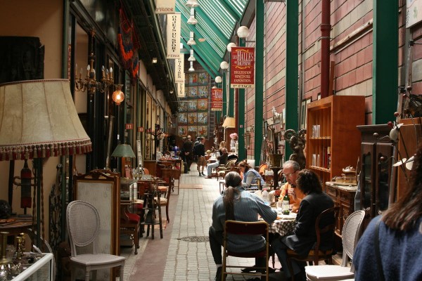 Парижский антикварный рынок Saint-Ouen