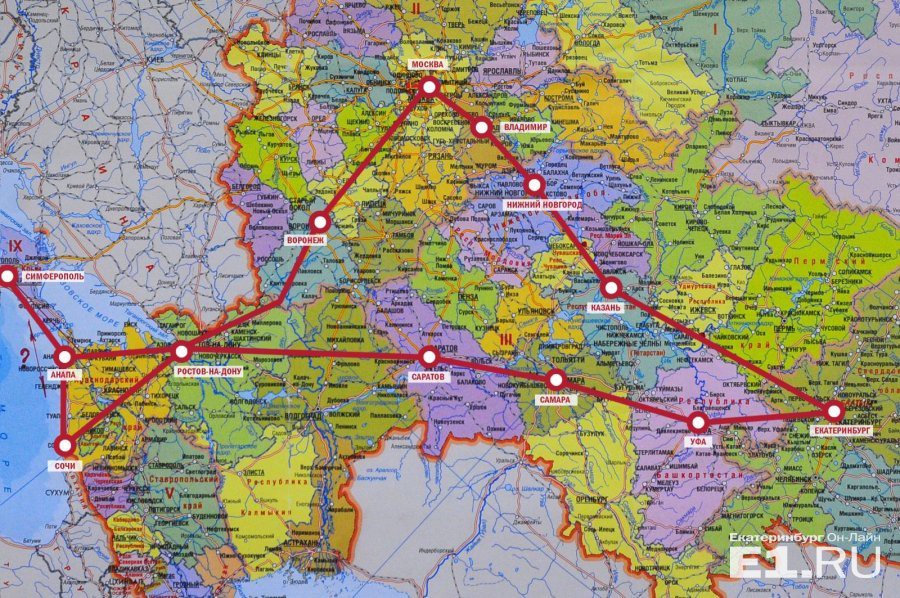 В Крым Александр проедет через Саратов и Ростов-на-Дону, а обратно вернётся через Москву. В Крым Александр проедет через Саратов и Ростов-на-Дону, а обратно вернётся через Москву. авто, дом на колесах, кемпер, рактор, самоделка