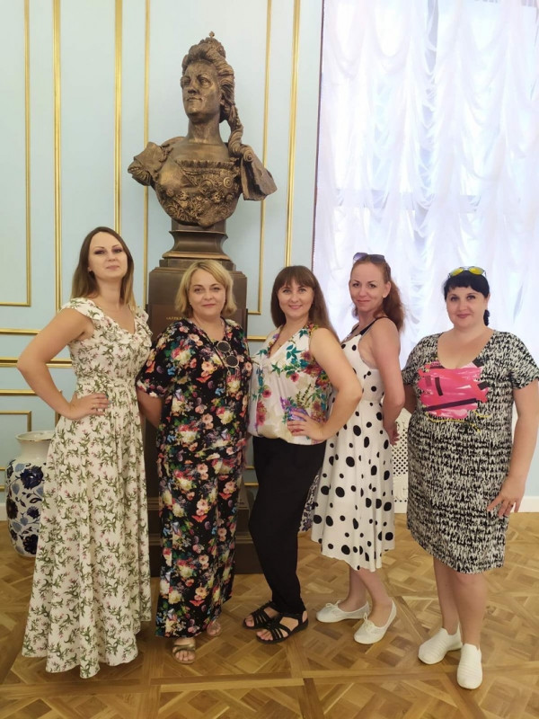 Женсовет и «Севастопольские мамы» провели флотский конкурс детского рисунка ко Дню ВМФ