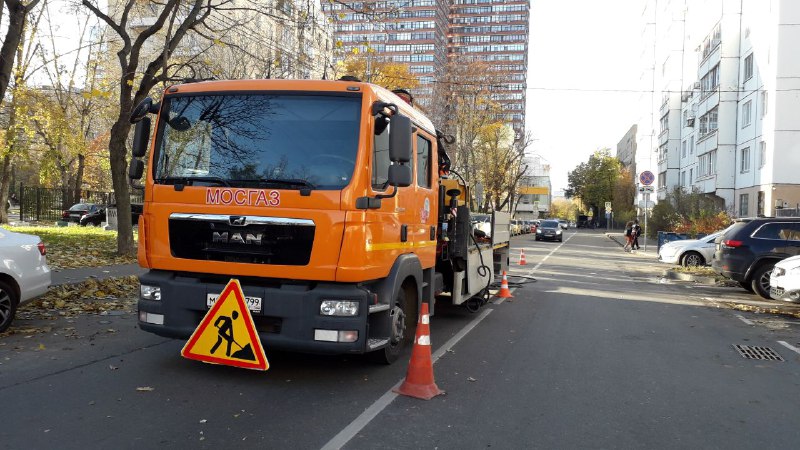 На двух участках рядом с Аэропортом временно ограничат движение транспорта