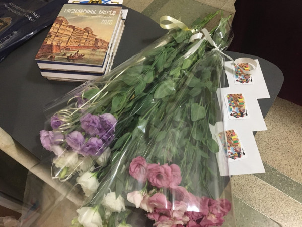 Женсовет и «Севастопольские мамы» провели флотский конкурс детского рисунка ко Дню ВМФ