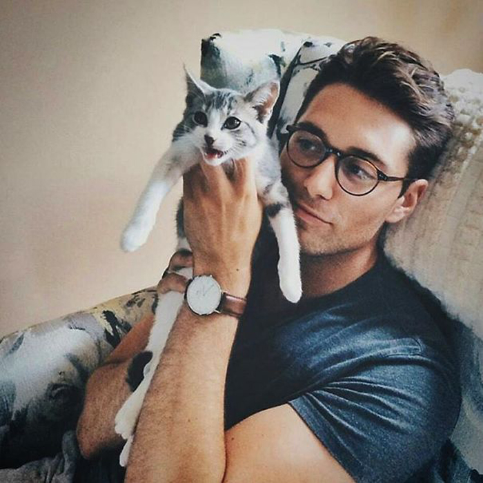 "Горячие парни с котятами" "Горячие парни с котятами"
