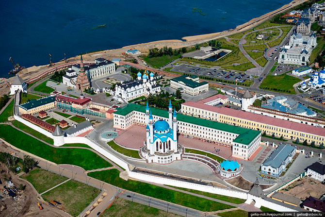 Величественный Казанский кремль (42 фото) Величественный Казанский кремль (42 фото)