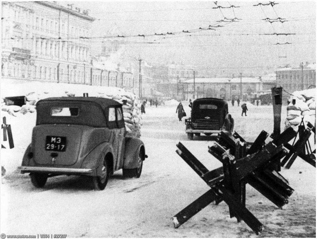 Чем и как жила Москва 1942 года Чем и как жила Москва 1942 года