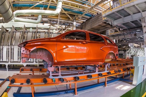 Долгожданный универсал Lada Vesta SW: в Ижевске объявили старт производства новых автомобилей Долгожданный универсал Lada Vesta SW: в Ижевске объявили старт производства новых автомобилей