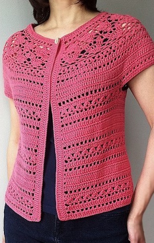 Оригинальный кардиган крючком