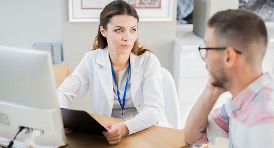 JH: отказ от алкоголя может обратить тяжелые осложнения цирроза печени