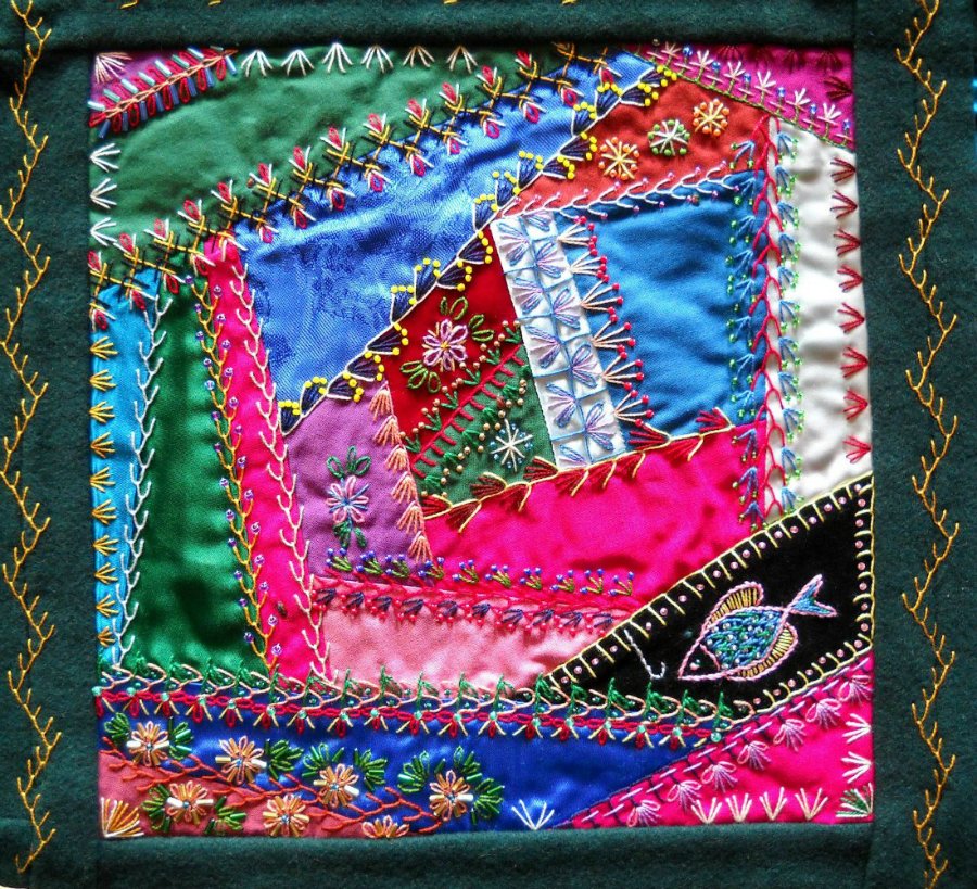 Crazy quilt stitches для вдохновения