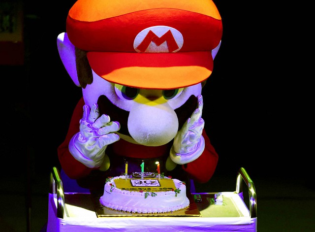 Легендарной игре Super Mario от Nintendo исполнилось 30 лет