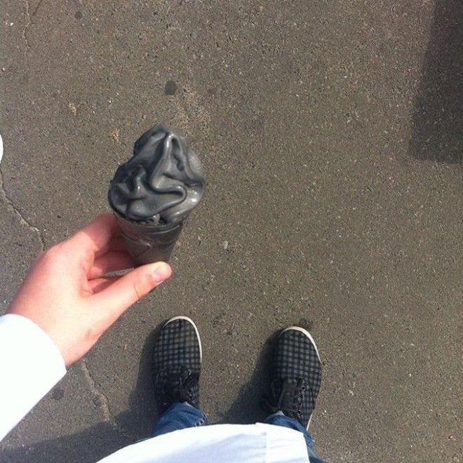 Вероятность того, что вы уже видели подобное, стремится к нулю