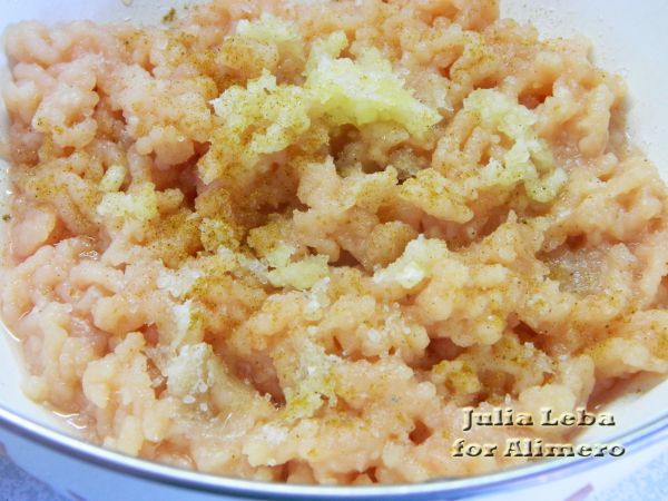 Куриные шарики с сыром Куриные шарики с сыром