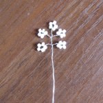 Подробный мастер-класс по плетению акаций из бисера Подробный мастер-класс по плетению акаций из бисера