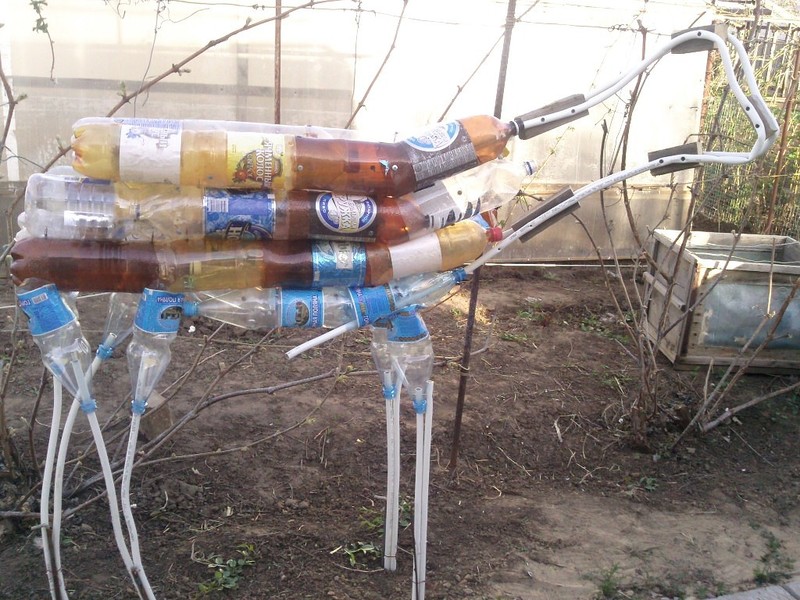 Поделками из пластмассовых бутылок Поделками из пластмассовых бутылок