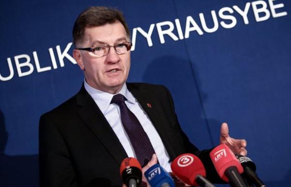 Премьер Литвы рассказал о давлении ФРГ на его страну в связи с миграционными квотами