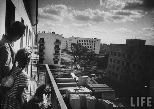 Как строили “хрущевки” в 1963 году Как строили “хрущевки” в 1963 году