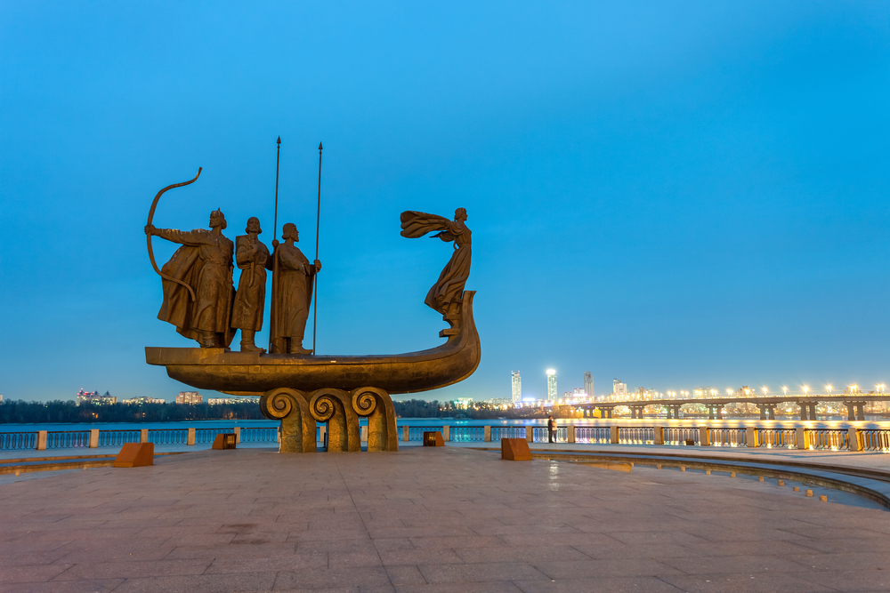 Что на самом деле происходит на Украине? Что на самом деле происходит на Украине?