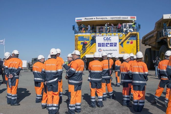 In Siberia, experienced the biggest dump in the world 75710, auto, BelAZ, testing