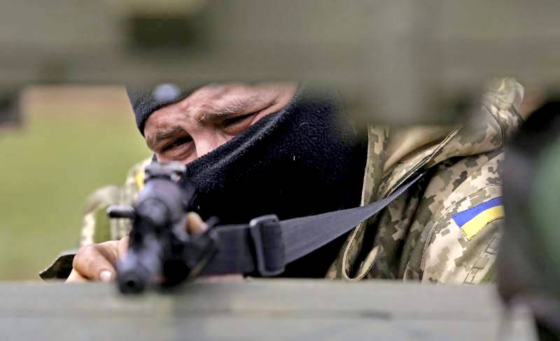 Украинскую армию закатают в бетон