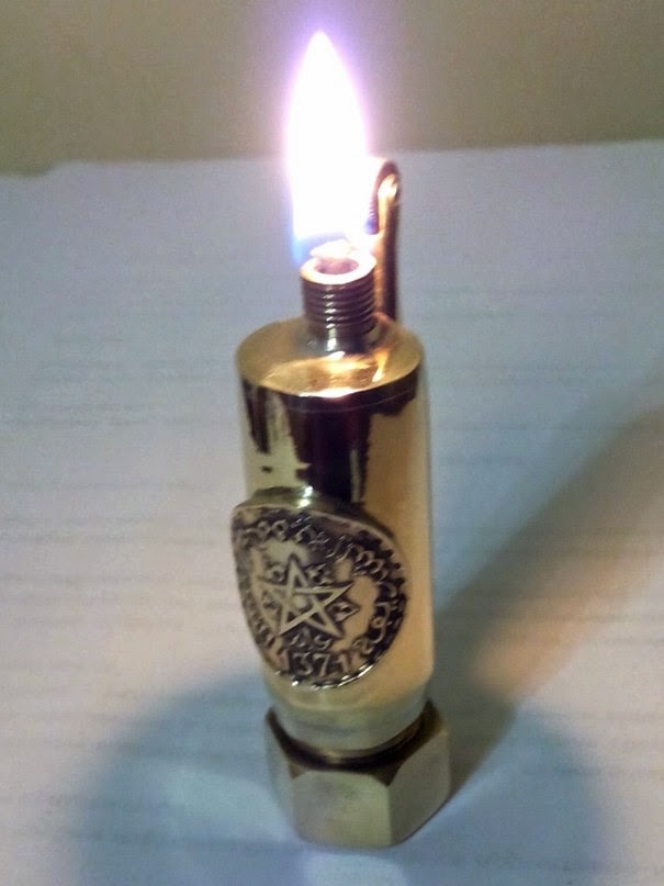 Сделай сам своими руками бензиновая зажигалка 820