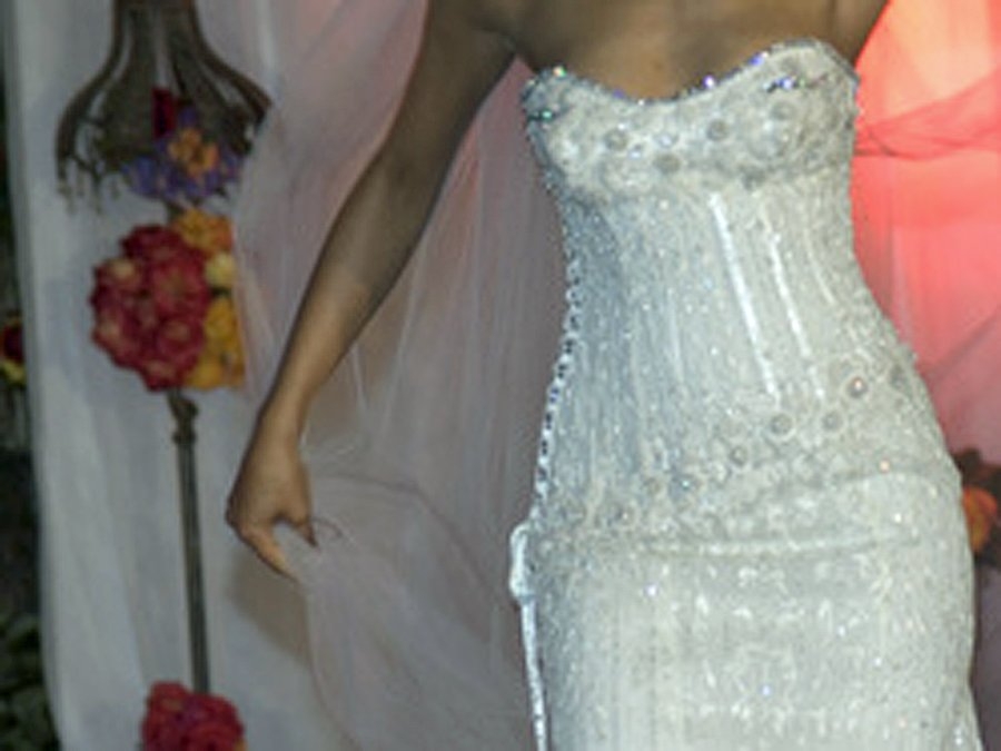 Самое дорогое свадебное платье в мире одежда женская, Платья…