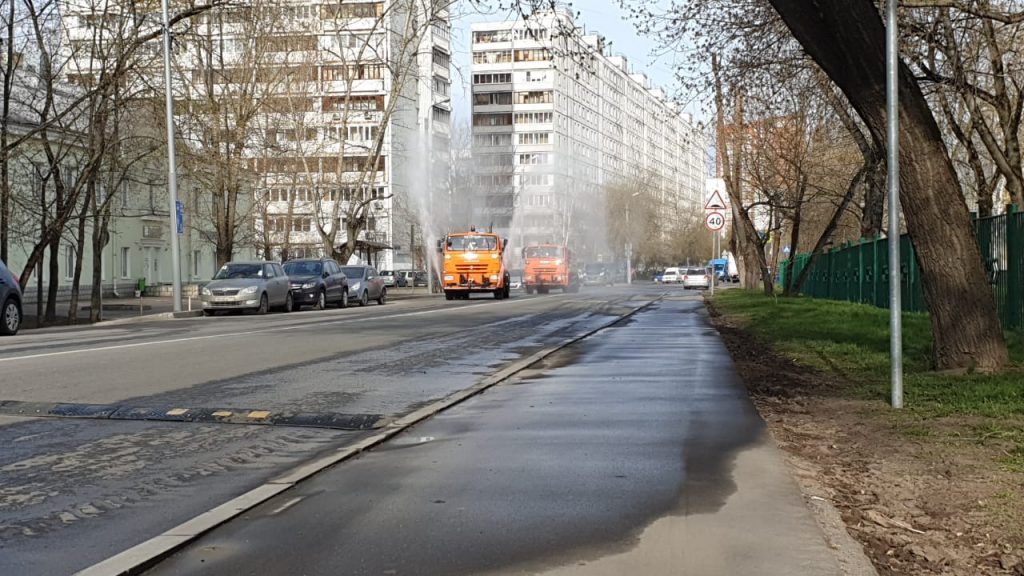 Масштабная дезинфекция дорог и общественных пространств проходит в Бабушкинском районе