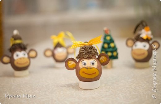 Мастер-класс Поделка изделие Новый год Аппликация МК Обезьянки - 2016 года Бумага Клей Краска Материал бросовый Нитки фото 7