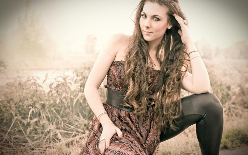 Elize Ryd красотки, рок